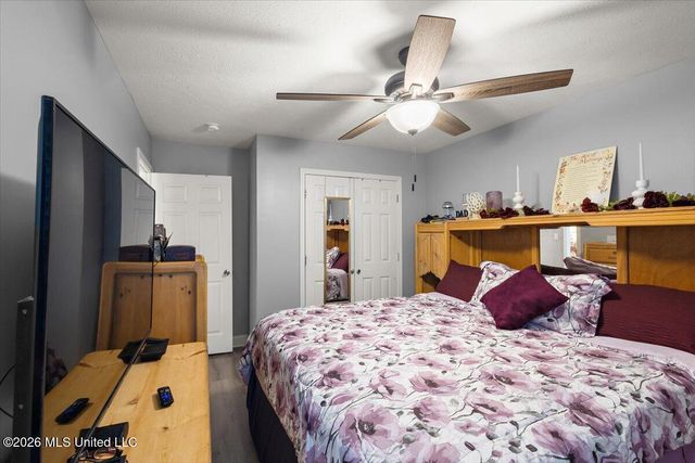 836 Cherry Ridge Drive, Clinton, MS 39056