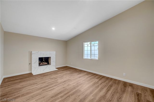 6841 Calella Drive, Las Vegas, NV 89103