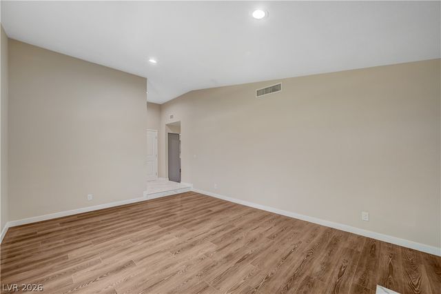 6841 Calella Drive, Las Vegas, NV 89103