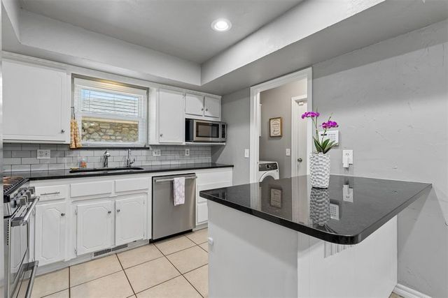 9905 N Georgia Avenue, Oklahoma City, OK 73120