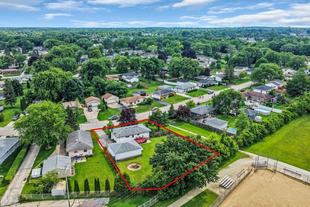 3200 Indian TRAIL, Racine, WI 53402