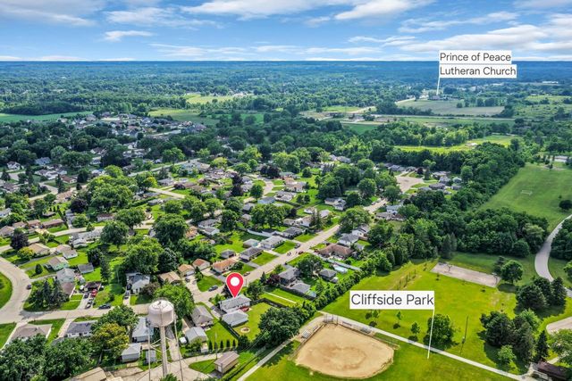 3200 Indian TRAIL, Racine, WI 53402