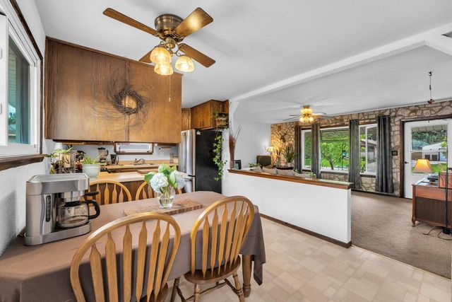 3200 Indian TRAIL, Racine, WI 53402