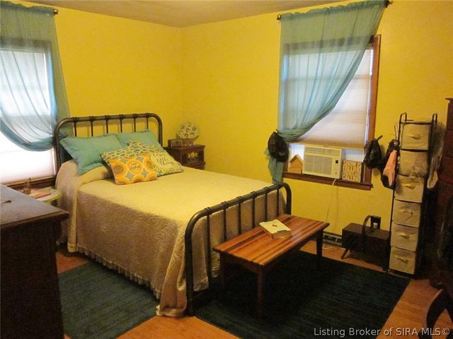 102 Maevi Drive, New Albany, IN 47150