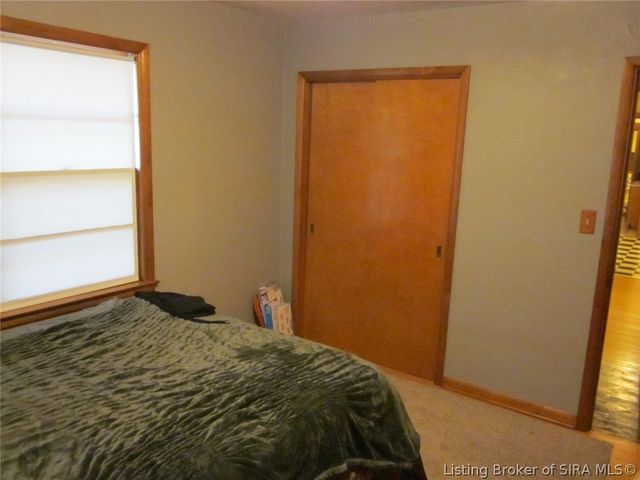 102 Maevi Drive, New Albany, IN 47150