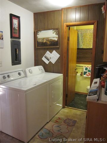 102 Maevi Drive, New Albany, IN 47150