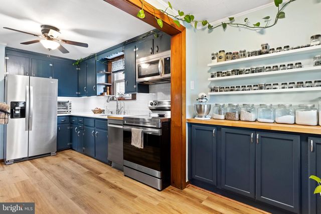 609 N EAST ST, Carlisle, PA 17013