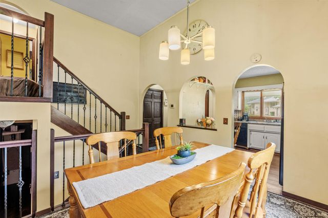 8223 Queen Avenue N, Brooklyn Park, MN 55444