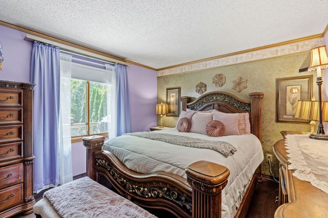 8223 Queen Avenue N, Brooklyn Park, MN 55444