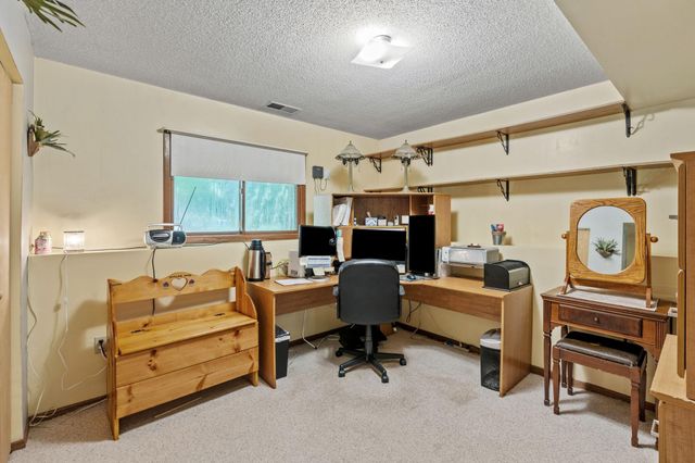 8223 Queen Avenue N, Brooklyn Park, MN 55444