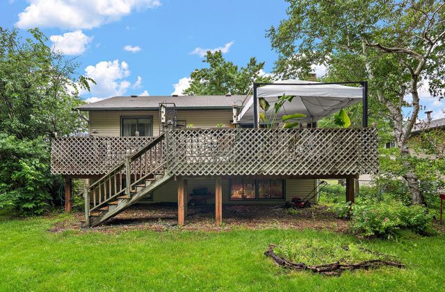 8223 Queen Avenue N, Brooklyn Park, MN 55444