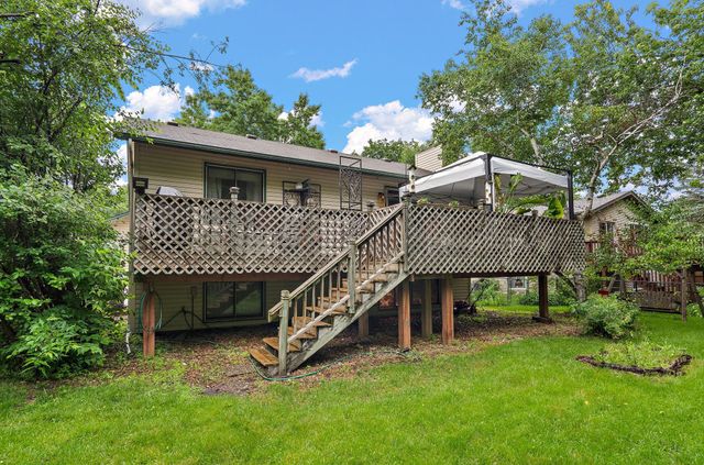 8223 Queen Avenue N, Brooklyn Park, MN 55444