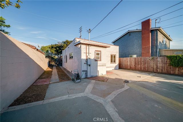 2385 Daisy, Long Beach, CA 90806