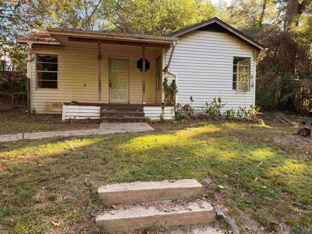206 ENOLA MAE, Marshall, TX 75672