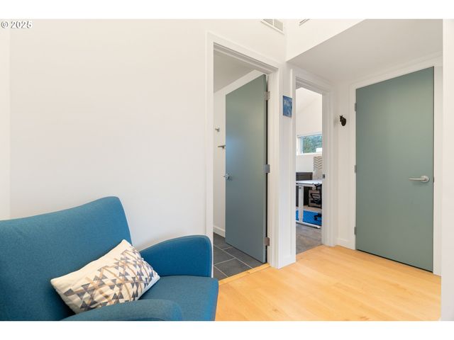 620 Ne 61ST Pl, Portland, OR 97213