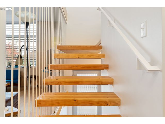 620 Ne 61ST Pl, Portland, OR 97213