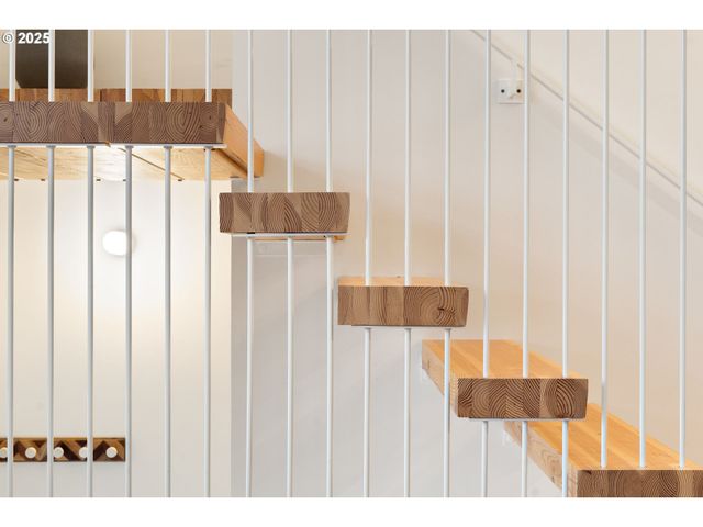 620 Ne 61ST Pl, Portland, OR 97213