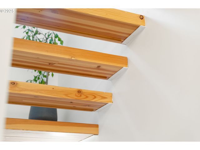 620 Ne 61ST Pl, Portland, OR 97213