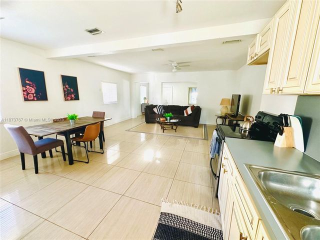 1501 NE 3rd Ave, Fort Lauderdale, FL 33304