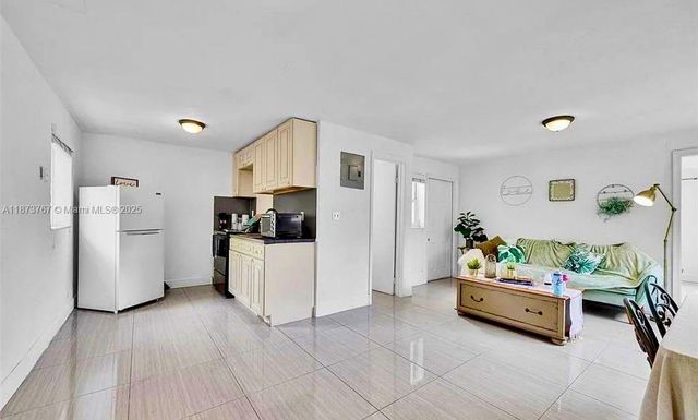 1501 NE 3rd Ave, Fort Lauderdale, FL 33304