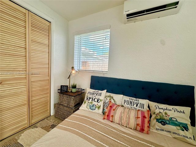 1501 NE 3rd Ave, Fort Lauderdale, FL 33304