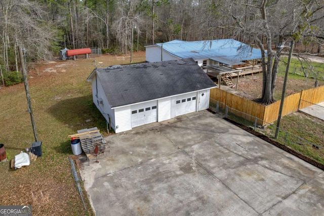 175 Oak Lake Drive, Hinesville, GA 31313