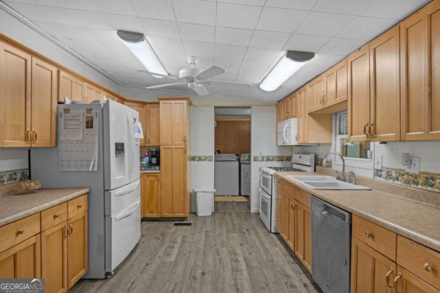 175 Oak Lake Drive, Hinesville, GA 31313