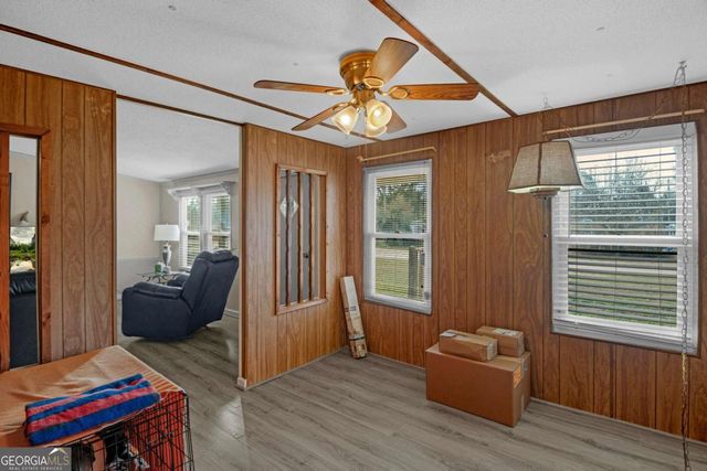 175 Oak Lake Drive, Hinesville, GA 31313