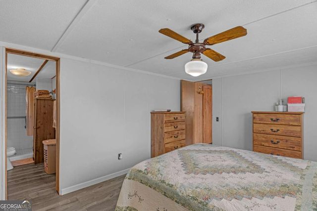 175 Oak Lake Drive, Hinesville, GA 31313