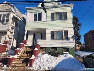 63-65 Lindsley Avenue 1, Newark, NJ 07106