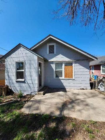 2617 Quincy Avenue, Kansas City, MO 64127