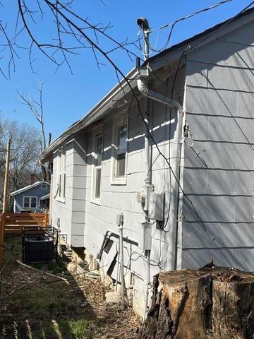 2617 Quincy Avenue, Kansas City, MO 64127