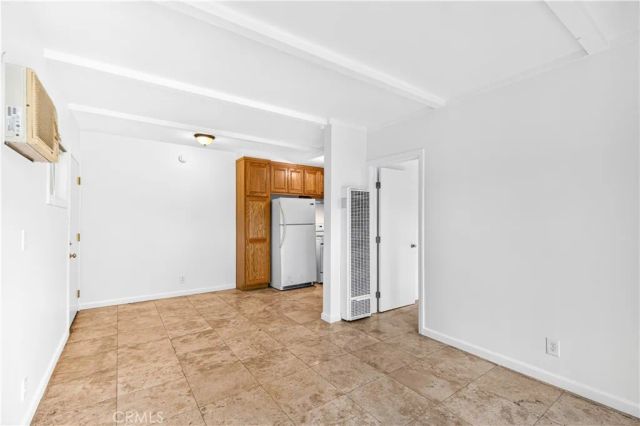 5923 Woodman Avenue, Valley Glen, CA 91401