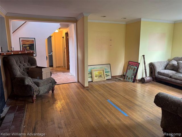 19730 Hilton Drive, Southfield, MI 48075