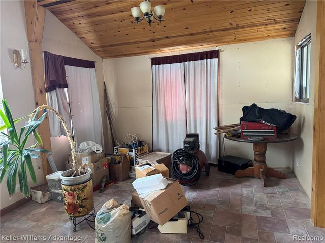 19730 Hilton Drive, Southfield, MI 48075