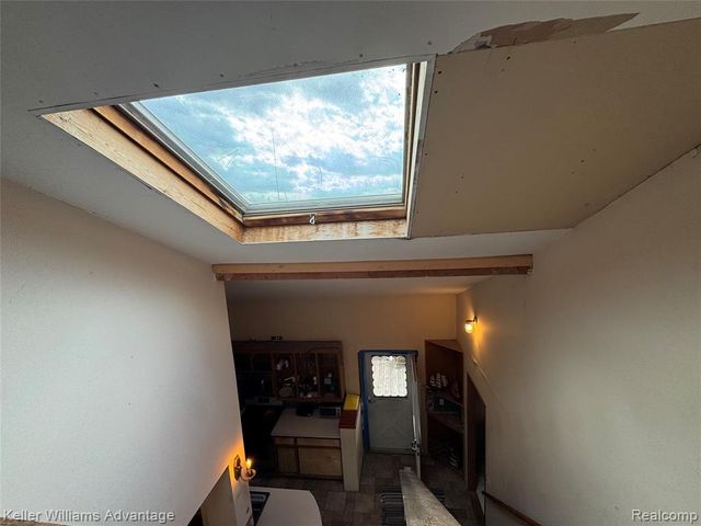 19730 Hilton Drive, Southfield, MI 48075