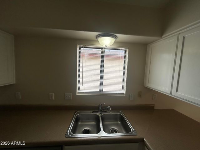11134 N 82ND Drive, Peoria, AZ 85345