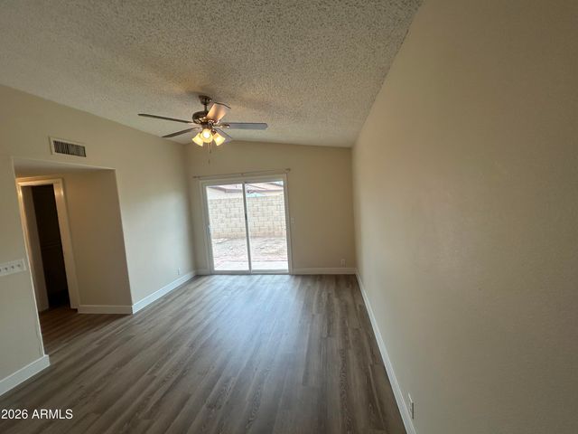 11134 N 82ND Drive, Peoria, AZ 85345