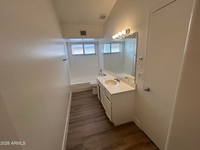 11134 N 82ND Drive, Peoria, AZ 85345
