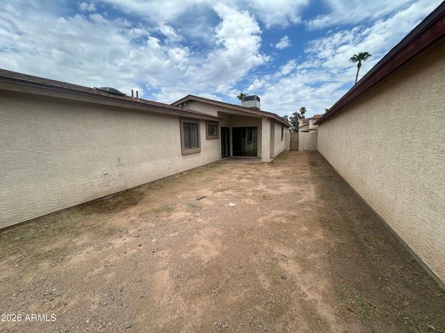 11134 N 82ND Drive, Peoria, AZ 85345