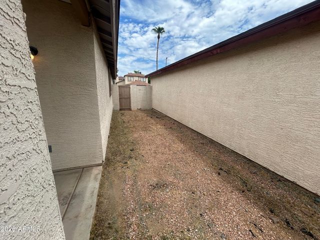 11134 N 82ND Drive, Peoria, AZ 85345