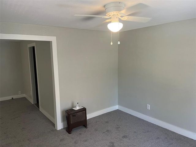 611 E 10th Street, Bonham, TX 75418