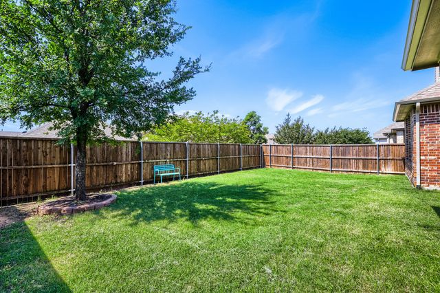 1517 Snowdrop Drive, Celina, TX 75078