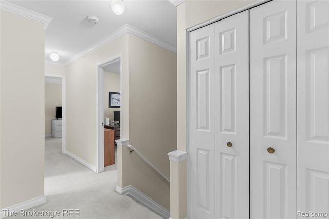 5539 Brompton Court, West Bloomfield, MI 48322