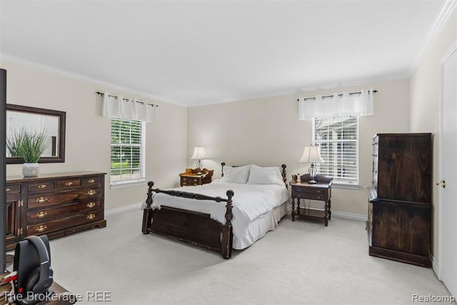 5539 Brompton Court, West Bloomfield, MI 48322