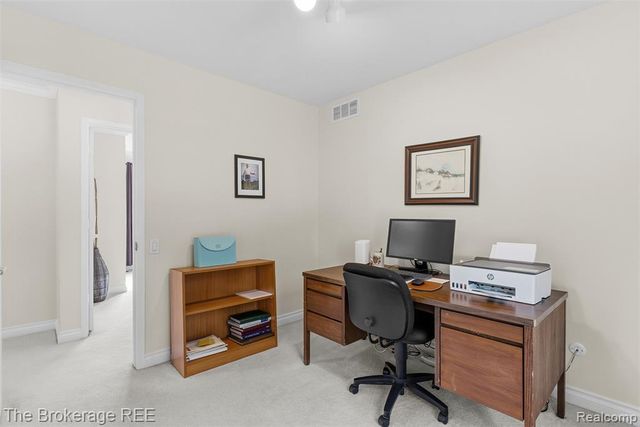 5539 Brompton Court, West Bloomfield, MI 48322