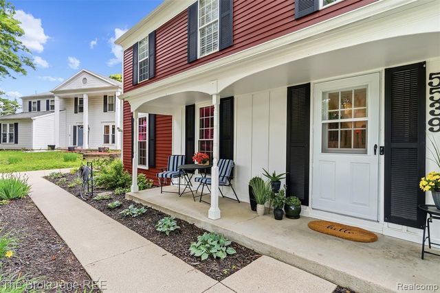 5539 Brompton Court, West Bloomfield, MI 48322