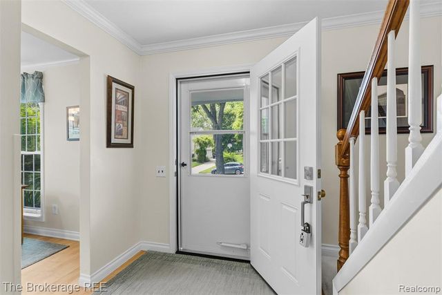 5539 Brompton Court, West Bloomfield, MI 48322