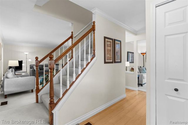 5539 Brompton Court, West Bloomfield, MI 48322
