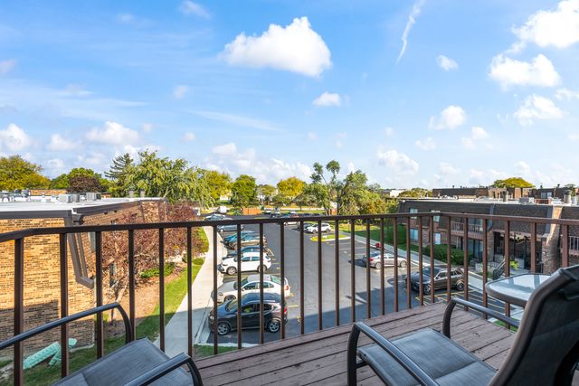 620 Tralee Court 3A, Schaumburg, IL 60193